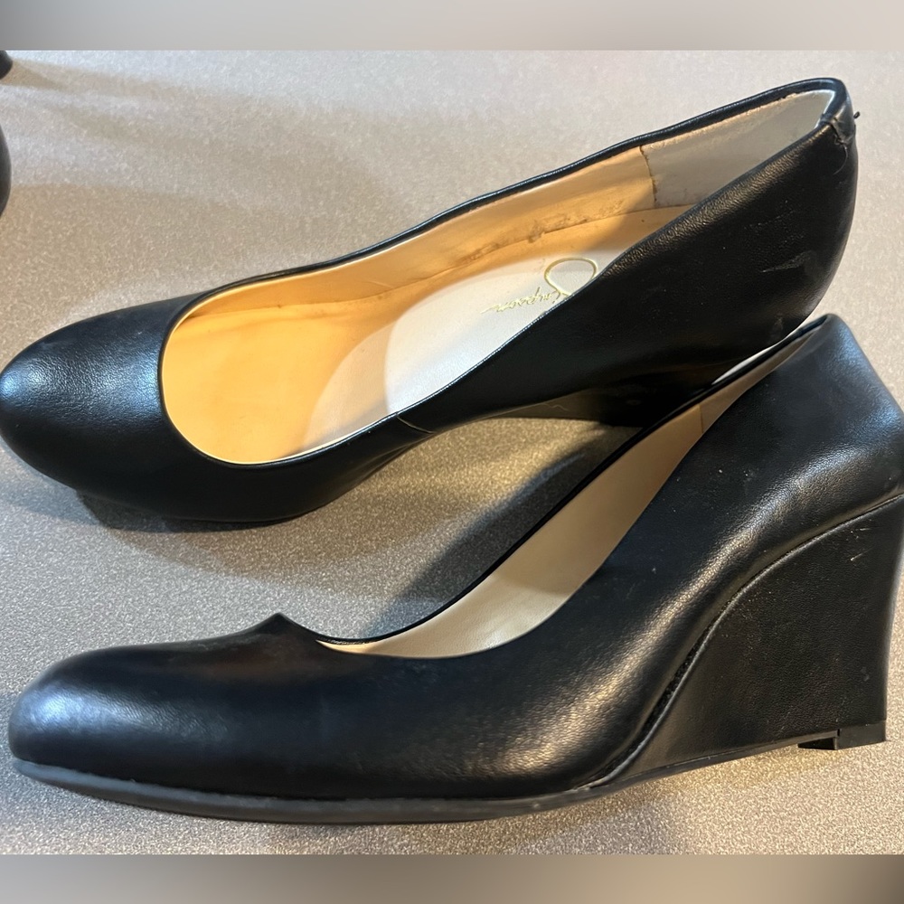 Jessica Simpson black work wedges